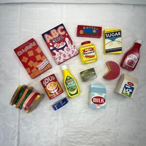 Melissa & Doug Pretend Wooden Food Lot of 14 Piece Ketchup Sugar Cereal Soup
